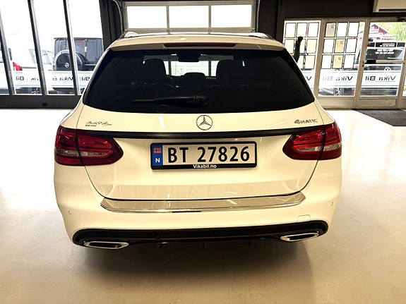 Mercedes-Benz C-Klasse 14 of 27