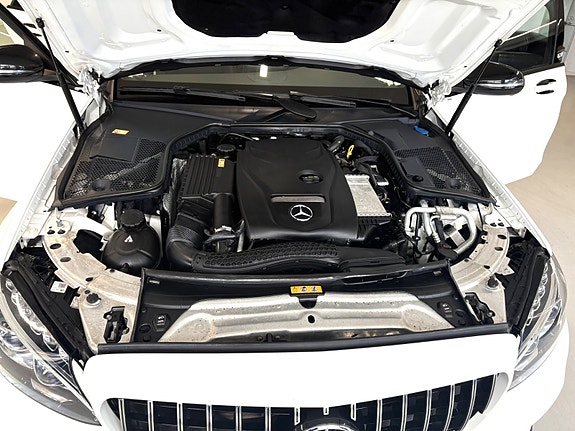 Mercedes-Benz C-Klasse 18 of 27