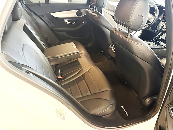 Mercedes-Benz C-Klasse 15 of 27