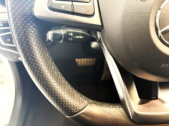 Mercedes-Benz C-Klasse 17 of 27