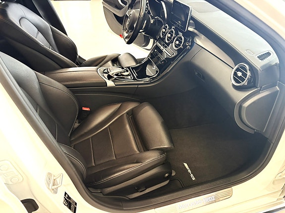 Mercedes-Benz C-Klasse 20 of 27