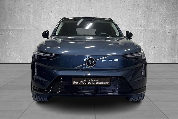 Volvo EX90 3 of 5