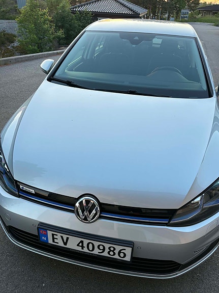 Volkswagen e-Golf VII