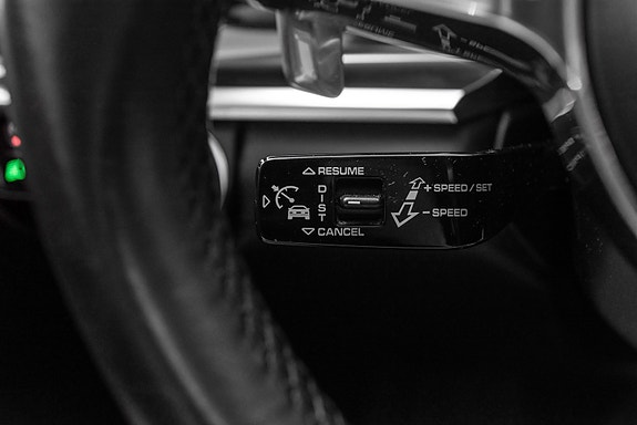 Porsche Panamera 21 of 30