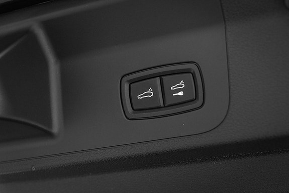 Porsche Panamera 30 of 30