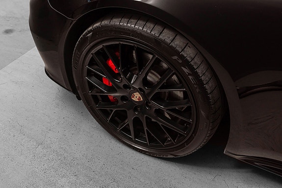 Porsche Panamera 9 of 30