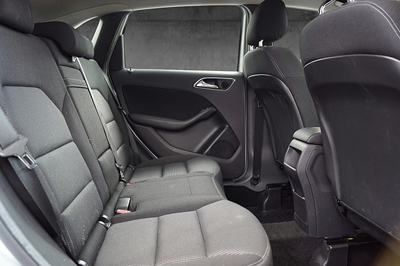 Mercedes-Benz B-Klasse 15 of 30
