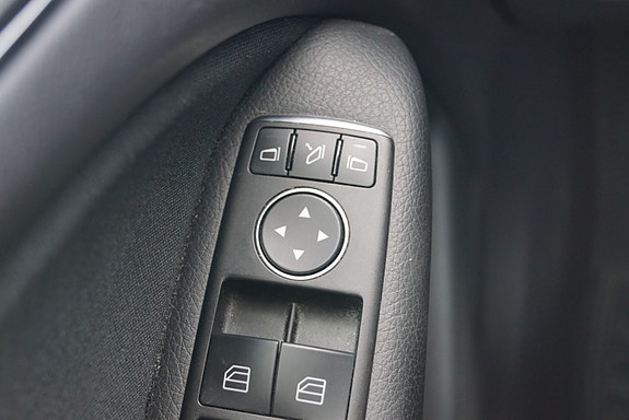 Mercedes-Benz B-Klasse 24 of 30