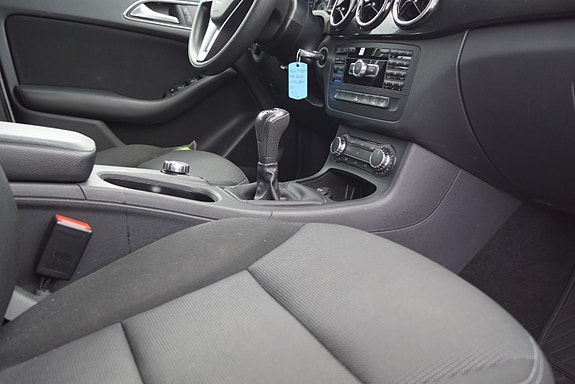 Mercedes-Benz B-Klasse 13 of 30