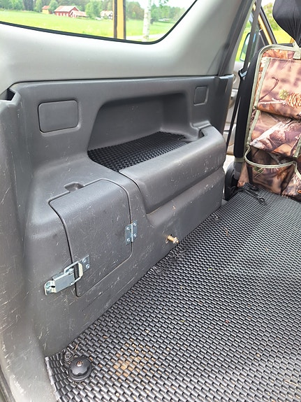 Suzuki Jimny 13 of 22