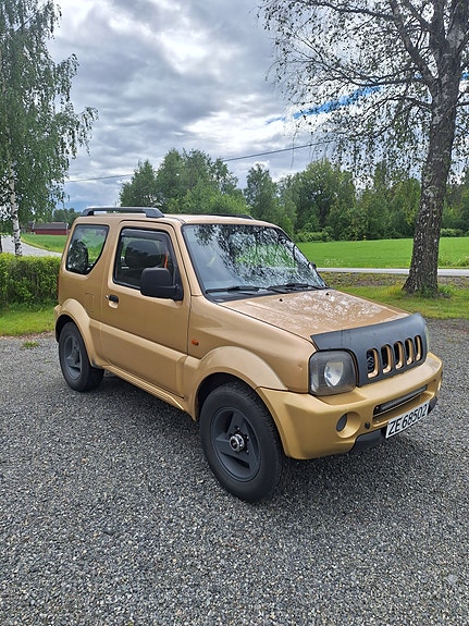 Suzuki Jimny 3 of 22