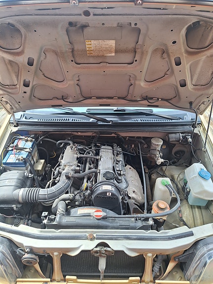Suzuki Jimny 16 of 22
