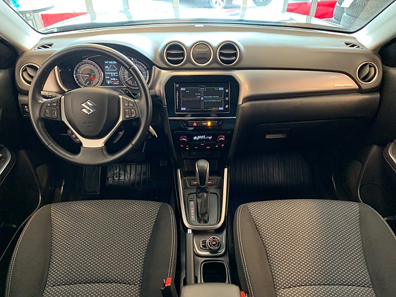 Suzuki Vitara 11 of 30