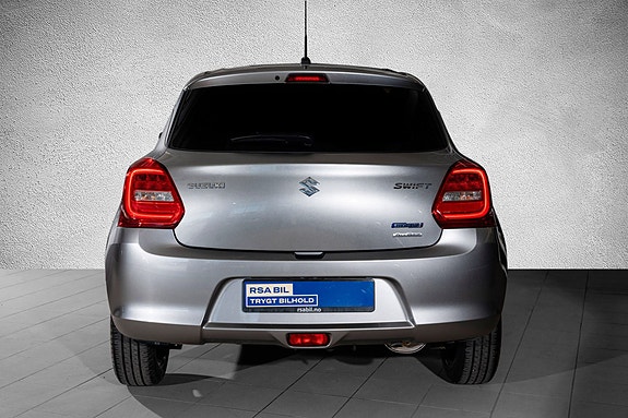 Suzuki Swift 4 of 5