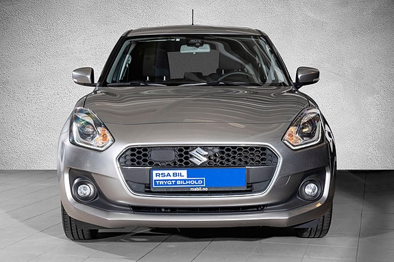 Suzuki Swift 3 of 5