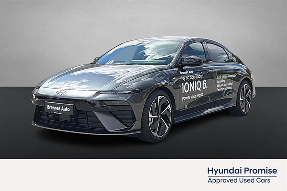 Hyundai Ioniq 6 3 of 5