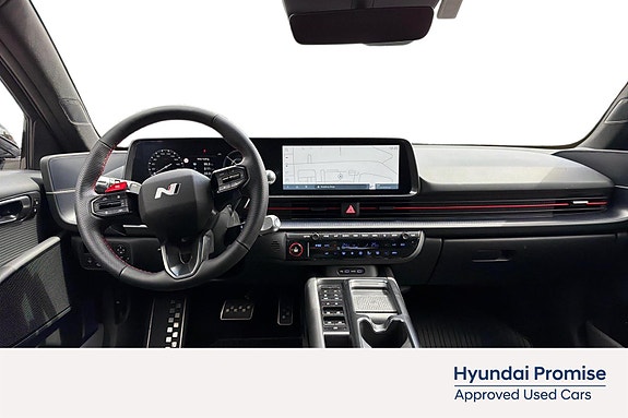 Hyundai Ioniq 6 16 of 28
