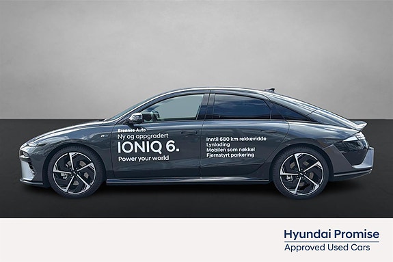 Hyundai Ioniq 6 4 of 5