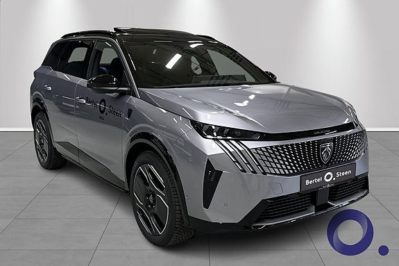 Peugeot e-5008 7 of 16