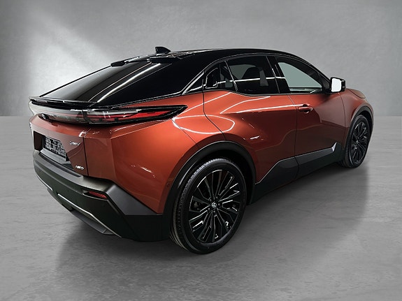 Toyota C-HR+ 5 of 5