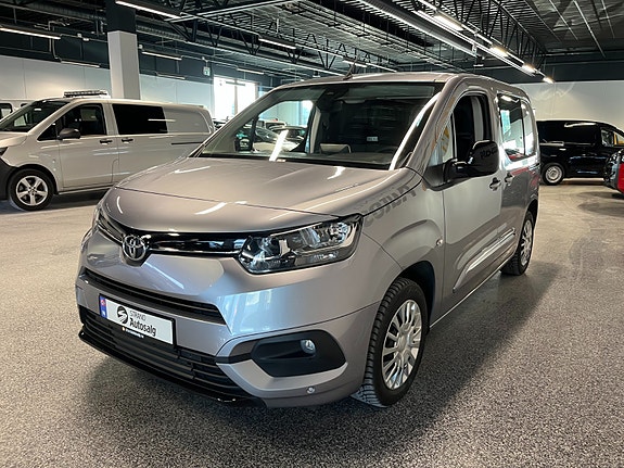 Toyota Proace City 3 of 5