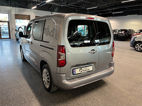Toyota Proace City 5 of 5