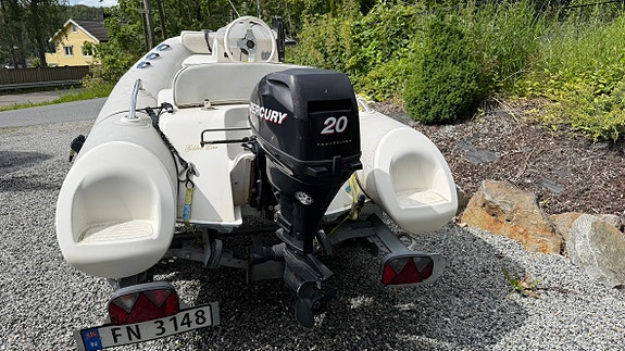 SKAL BORT! GRAND Golde Line 340 RIB - 20 hk Mercury el start - Registrert henger 5 of 5