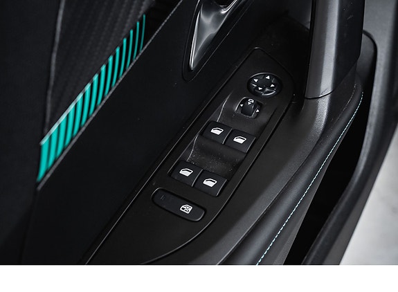 Peugeot 2008 23 of 29