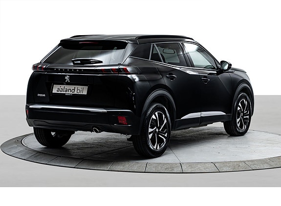Peugeot 2008 4 of 5