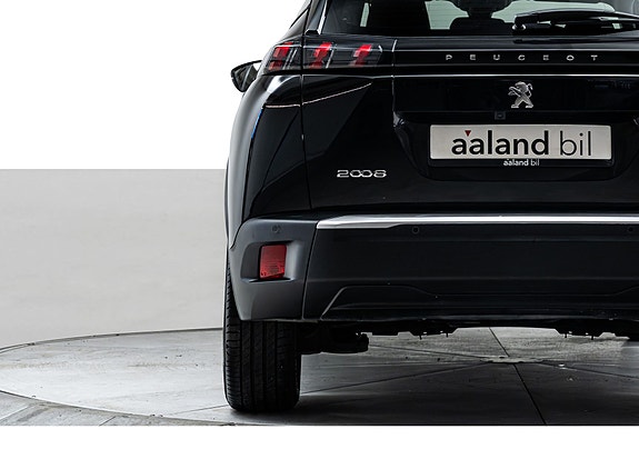 Peugeot 2008 3 of 5