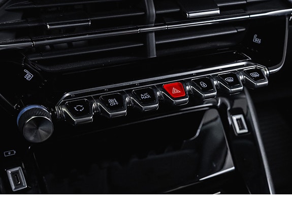 Peugeot 2008 16 of 29