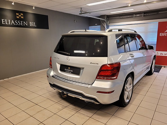 Mercedes-Benz GLK220 6 of 30
