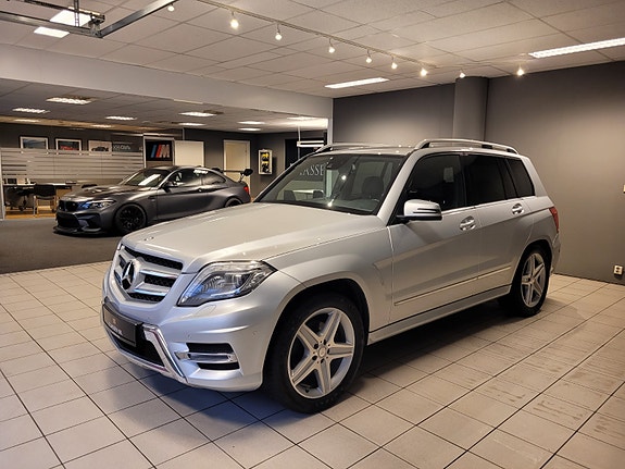 Mercedes-Benz GLK220 8 of 30