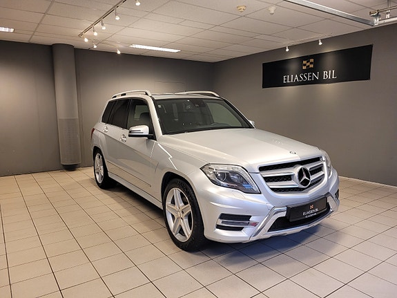 Mercedes-Benz GLK220 11 of 30