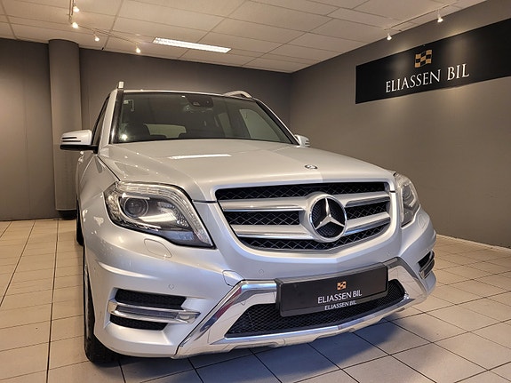 Mercedes-Benz GLK220 10 of 30