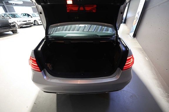 Mercedes-Benz E220 d 22 of 26