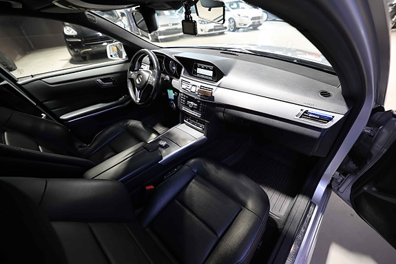 Mercedes-Benz E220 d 26 of 26