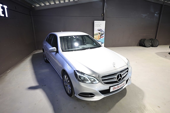 Mercedes-Benz E220 d 6 of 26