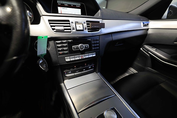 Mercedes-Benz E220 d 19 of 26