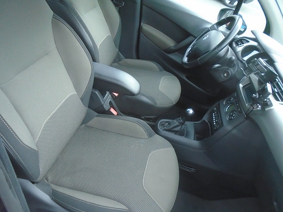 Citroen C3 16 of 25