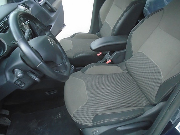Citroen C3 18 of 25