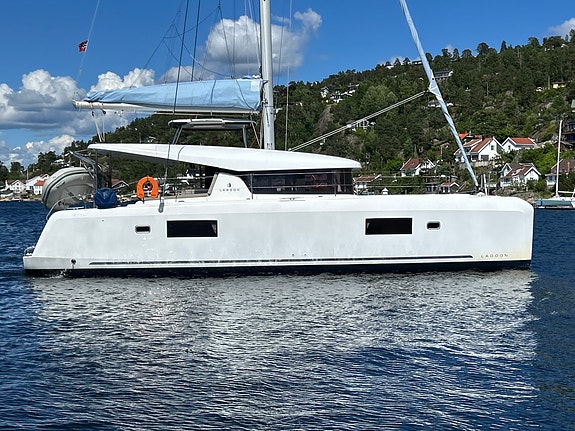 2018 Lagoon 42 - båten ligger i Drøbak! 2 of 5