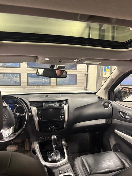 Nissan Navara 4 of 5