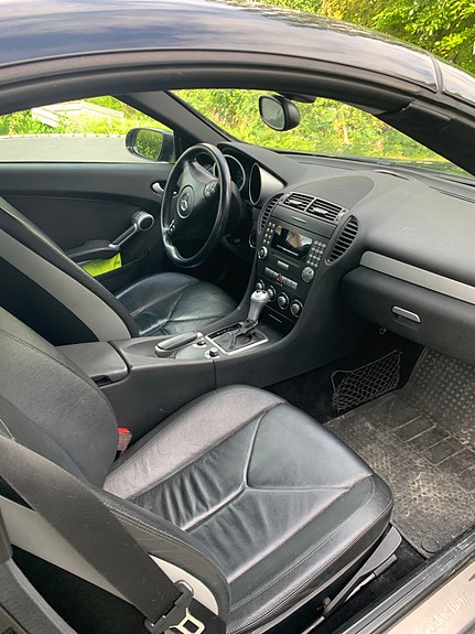 Mercedes-Benz SLK200 7 of 10
