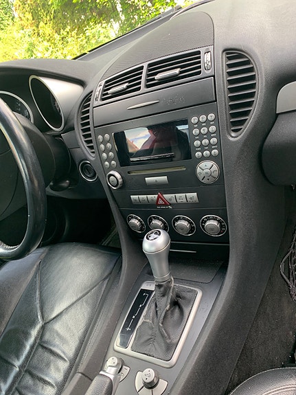 Mercedes-Benz SLK200 6 of 10
