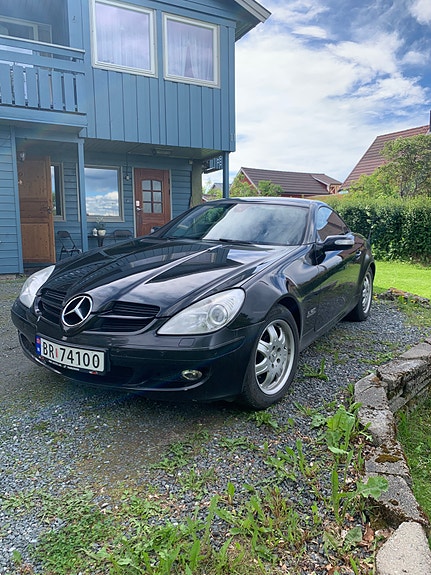 Mercedes-Benz SLK200 10 of 10