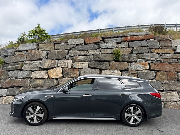 Kia Optima 8 of 30
