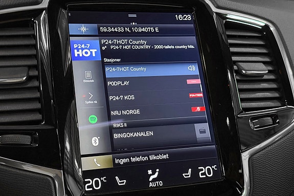 Volvo XC90 27 of 30