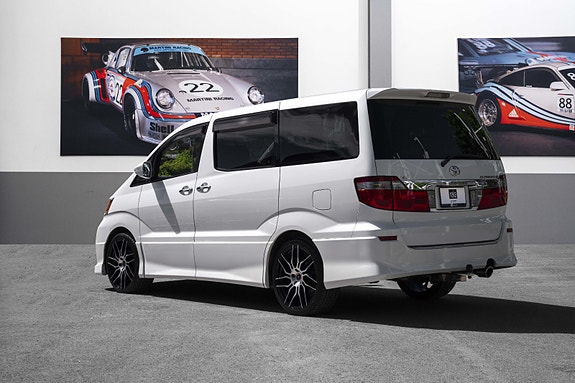 Toyota Andre 5 of 5