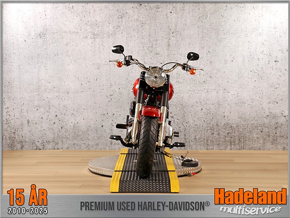 Harley-Davidson FLSTFB / Fat Boy LO 3 of 5